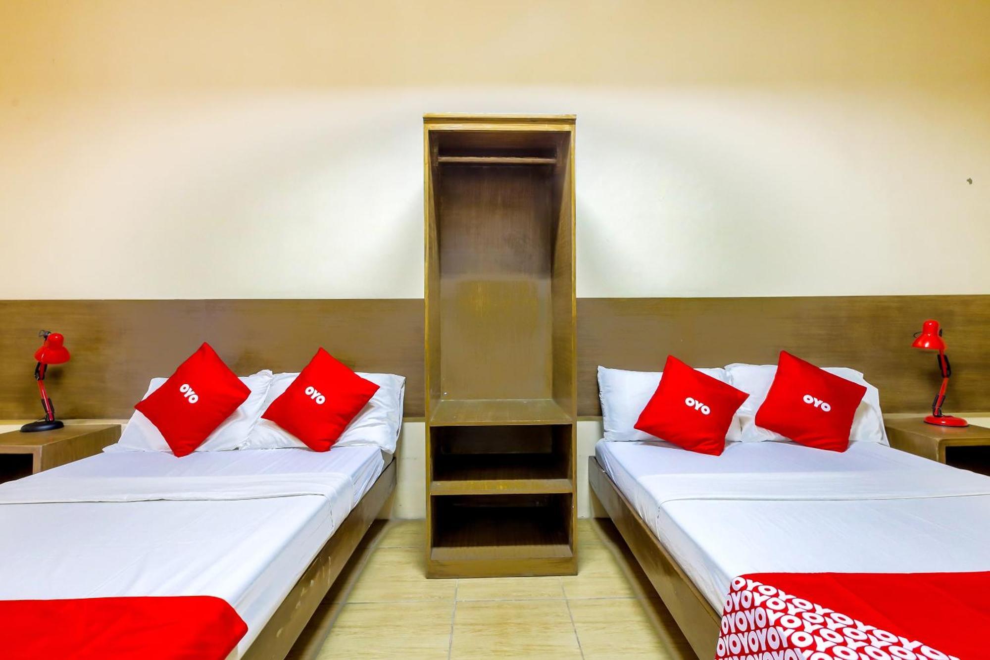 Metro Deluxe Residences Pasay Eksteriør bilde