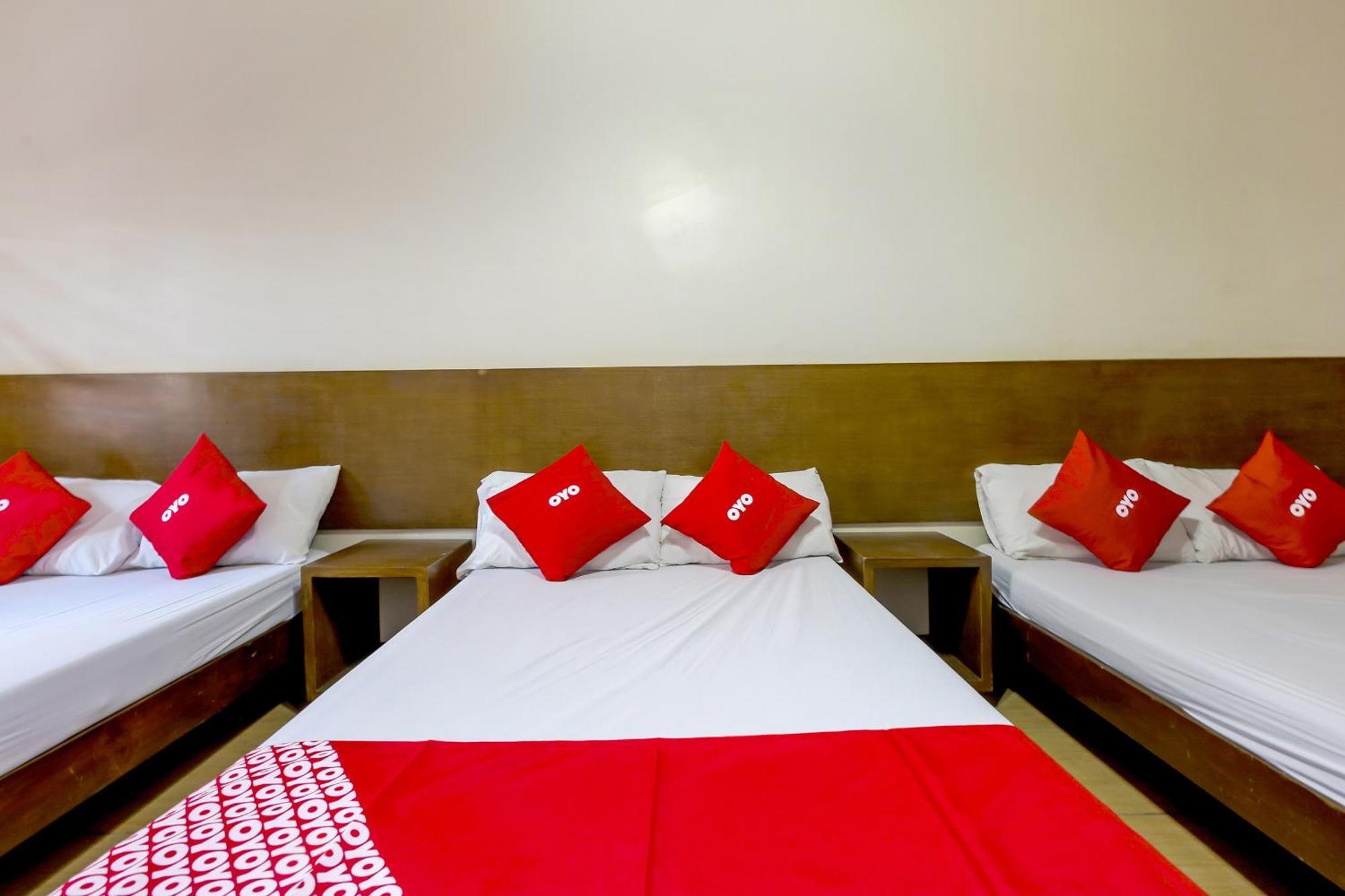 Metro Deluxe Residences Pasay Eksteriør bilde